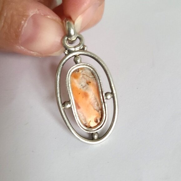 Vintage Boho Sterling Silver Orange Scolecite Gemstone Large Oval Pendant - Picture 6 of 7